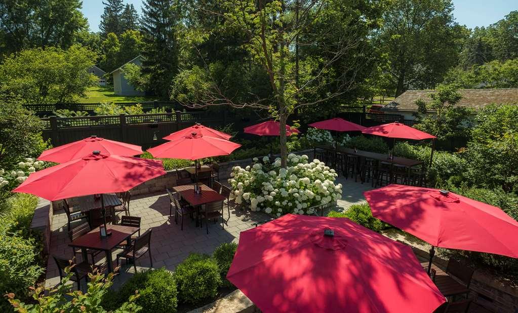 Inns Of Aurora Resort & Spa Restoran fotoğraf